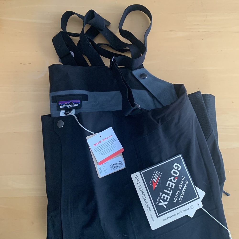 Patagonia Men’s Untracked Bibs BNWT